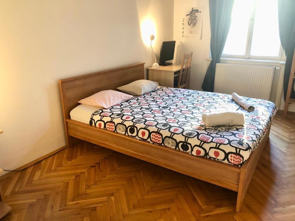Chez Jitka Et Gautier - A Great Alternative To A Hotel Prague Luaran gambar