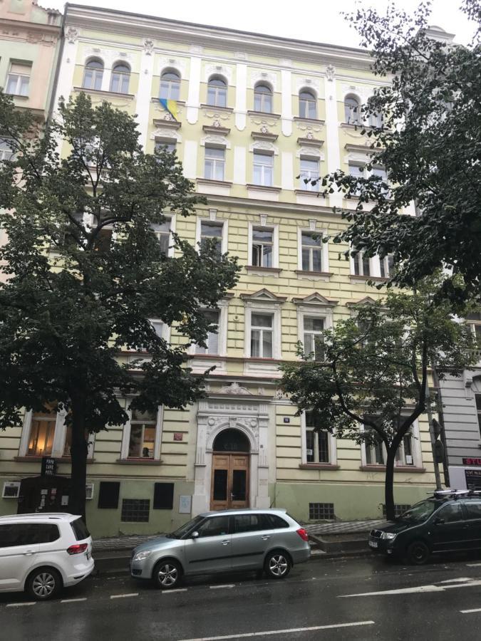 Chez Jitka Et Gautier - A Great Alternative To A Hotel Prague Luaran gambar